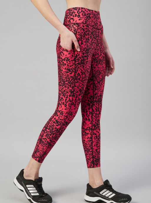 BRANDED LAGGINGS FOR WOMEN