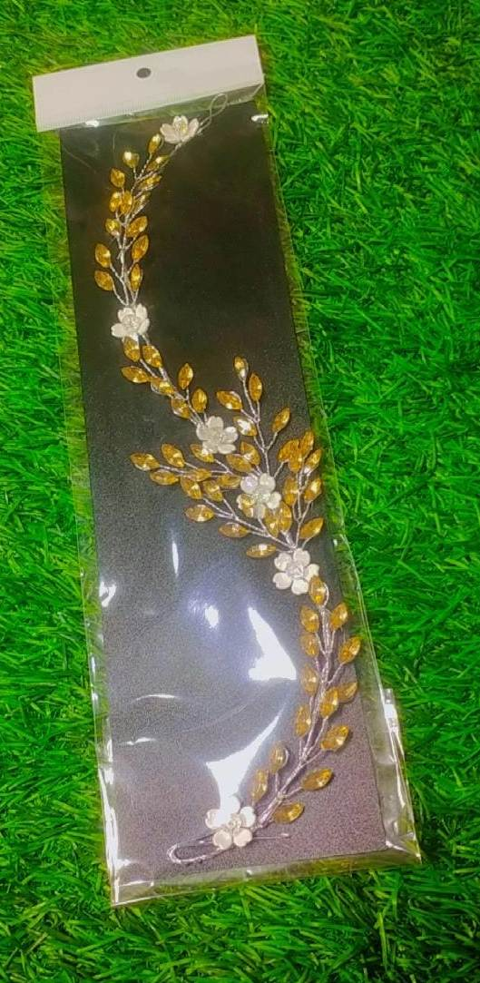 BEAUTIFUL CRISTAL WHITE PEARL HAIR ACCESSORIES FOR WOMEN'S