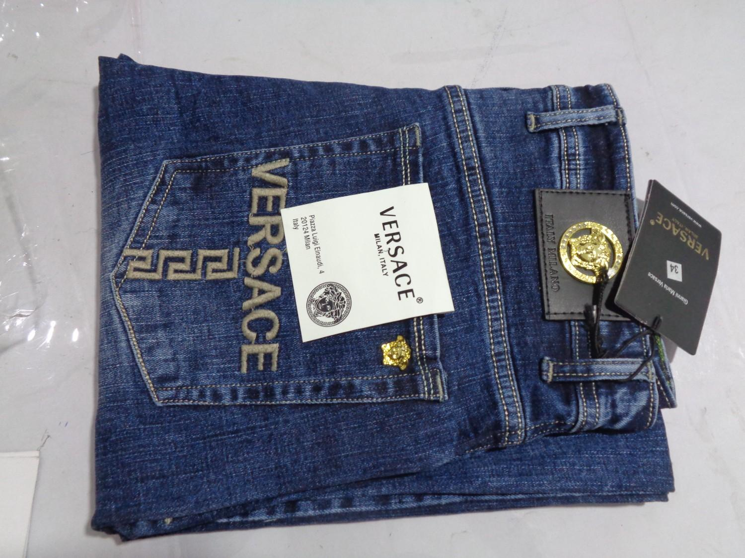 BRANDED MEN'S JEANS