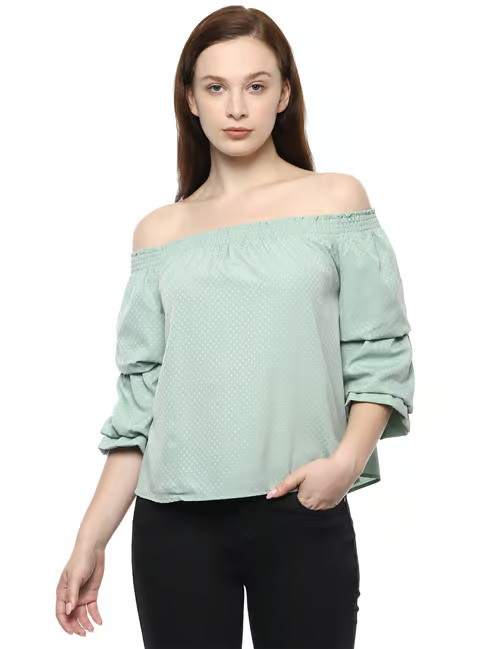 BRANDED TOP FOR WOMEN