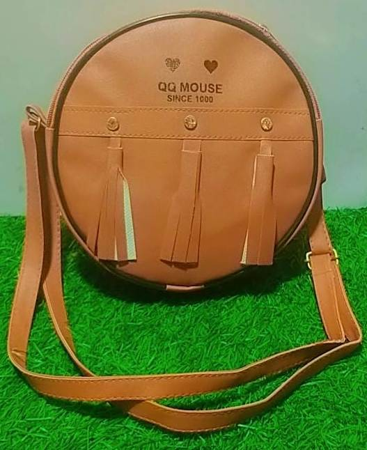 PRIMIUM SLING BAG FOR WOMEN