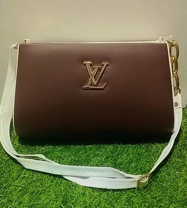 PRIMIUM SLING BAG FOR WOMEN